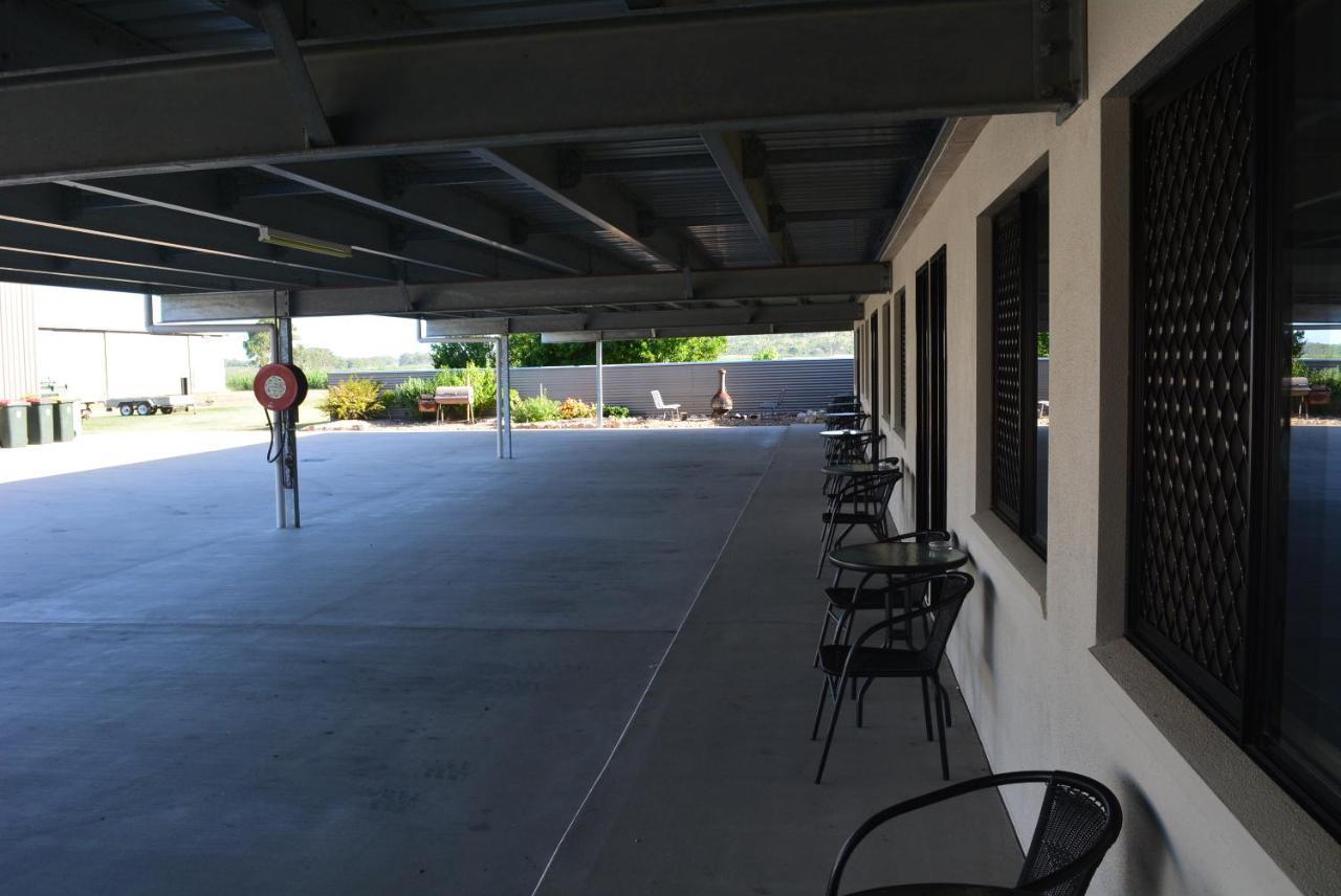 Carmila Sands Motel Exterior foto